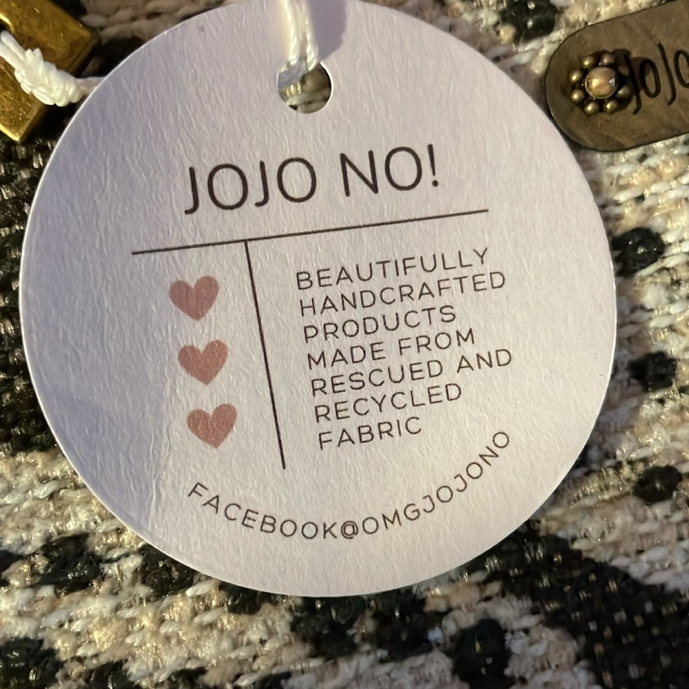 Jojo No! Crossbody Bag w/lil gator purse charm - Picture 3 of 11